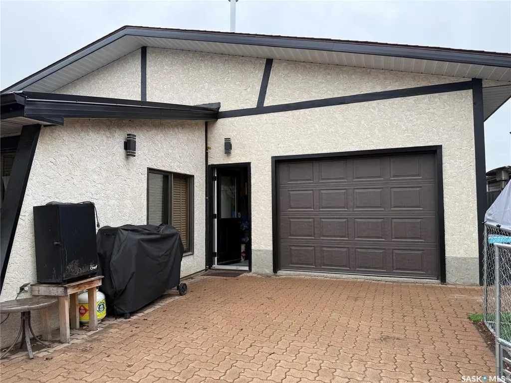 409 Brooks Road Estevan SK S4A 2P2