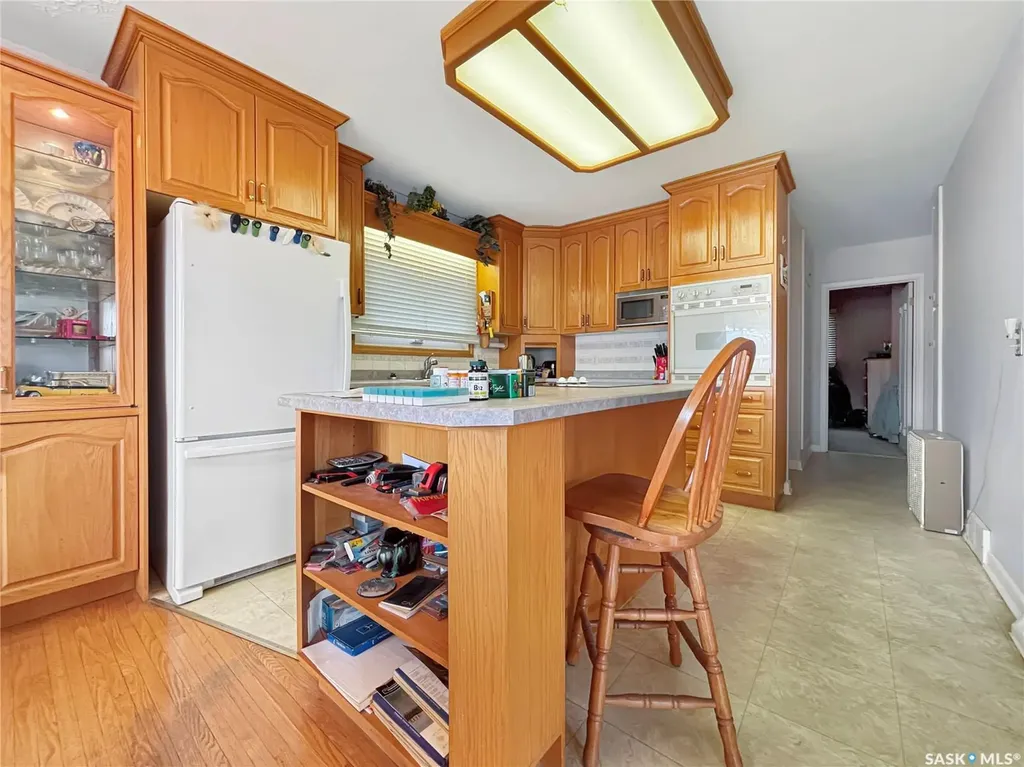 102 105th Street W Saskatoon SK S7N 1N1
