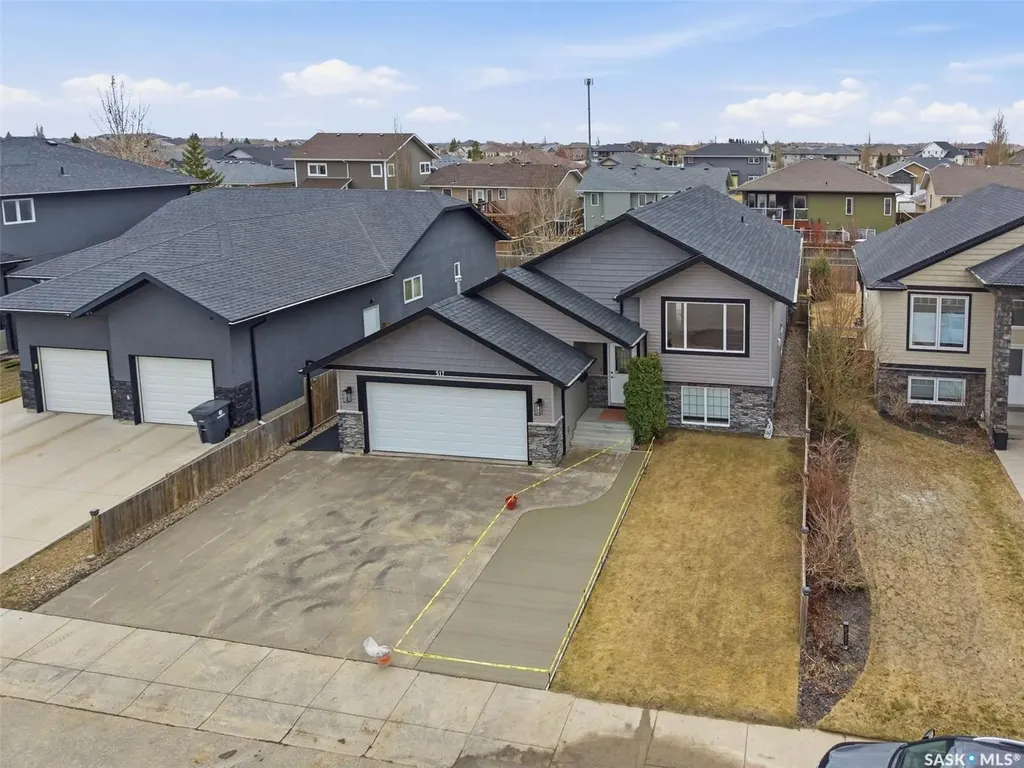 517 Redwood Crescent Warman SK S0K 4S2