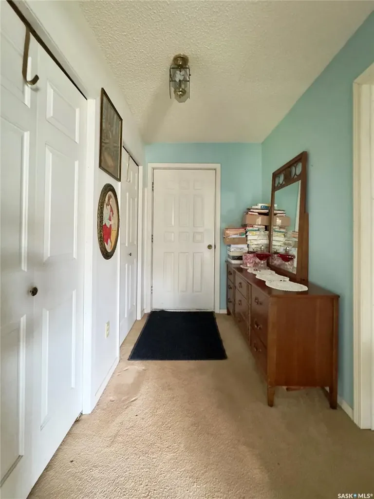214 2nd Street N Waldheim SK S0K 4R0
