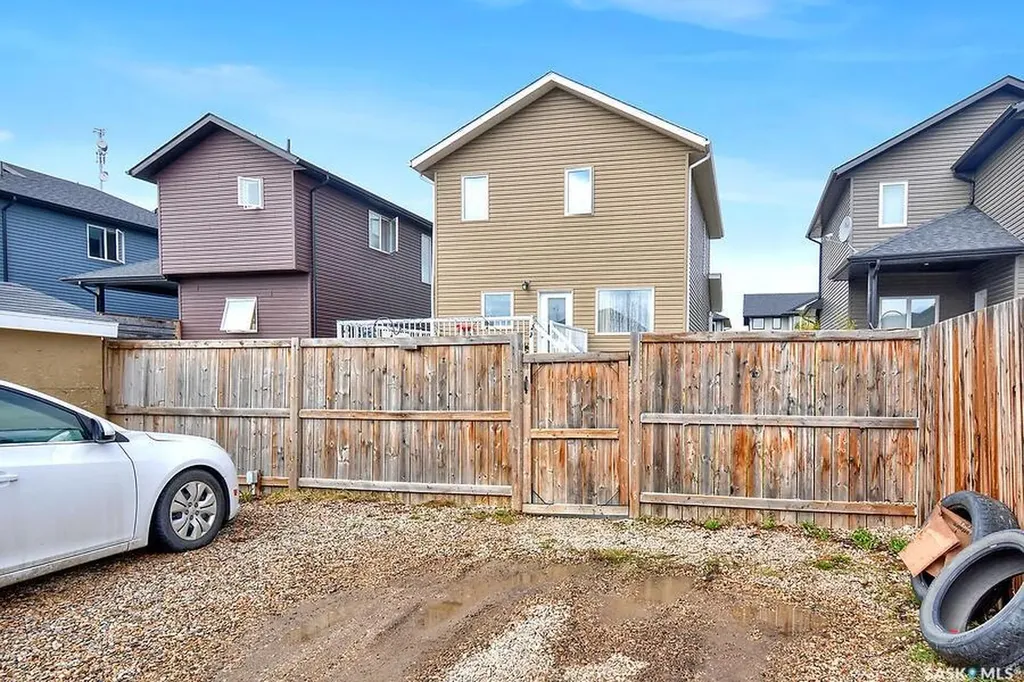 524 Maple Crescent Warman SK S0K 4S2