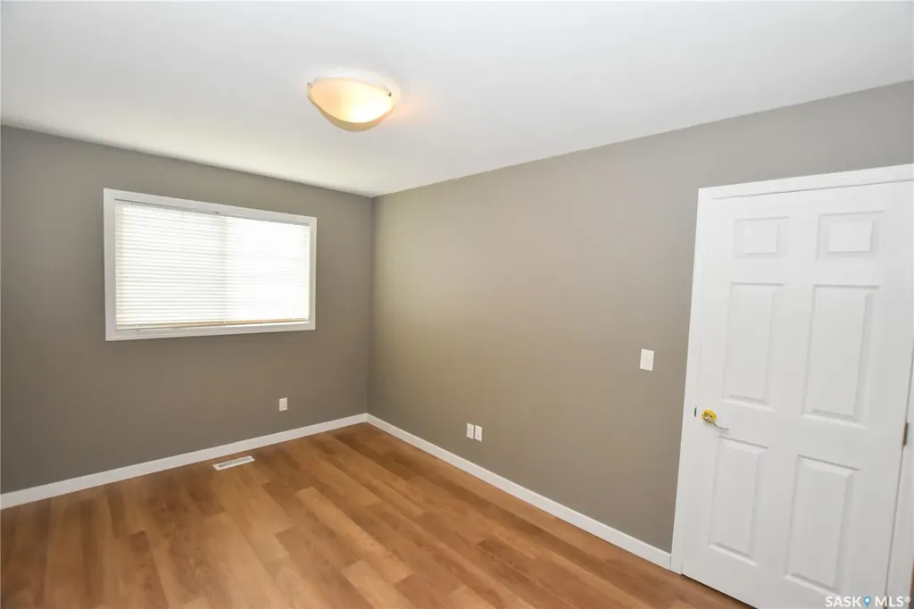 106 Geary Crescent Saskatoon SK S7R 0B8