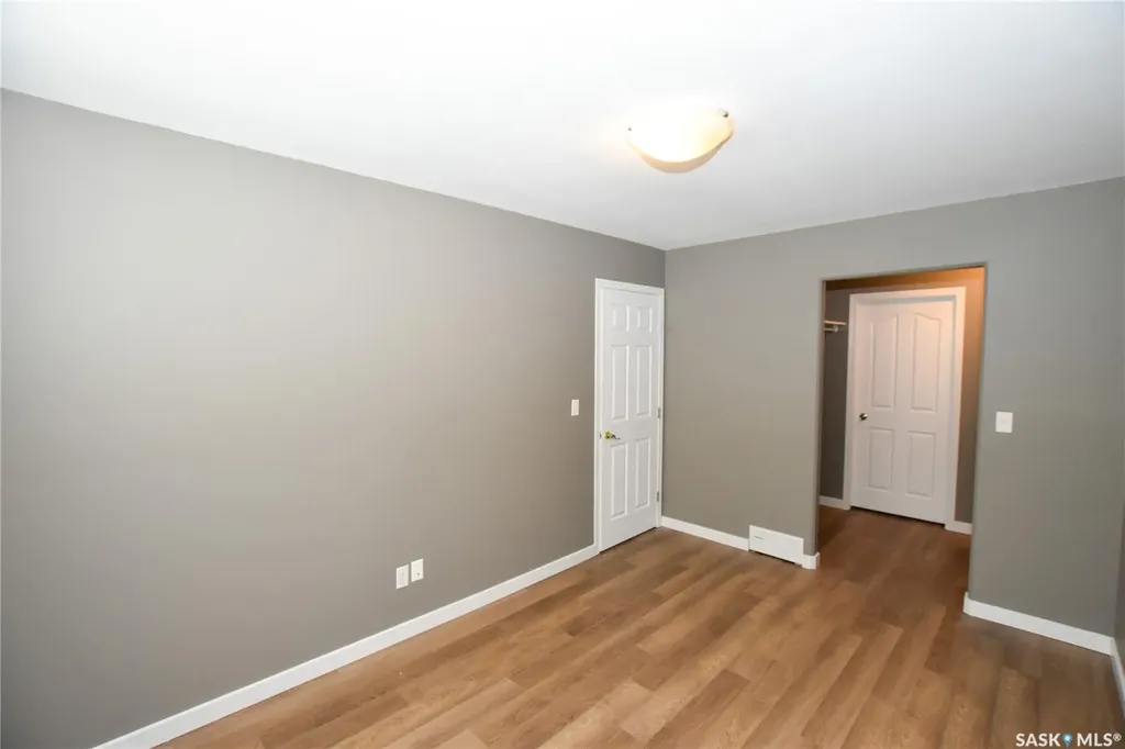 106 Geary Crescent Saskatoon SK S7R 0B8