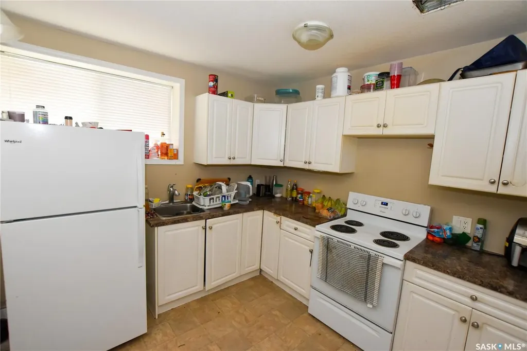106 Geary Crescent Saskatoon SK S7R 0B8