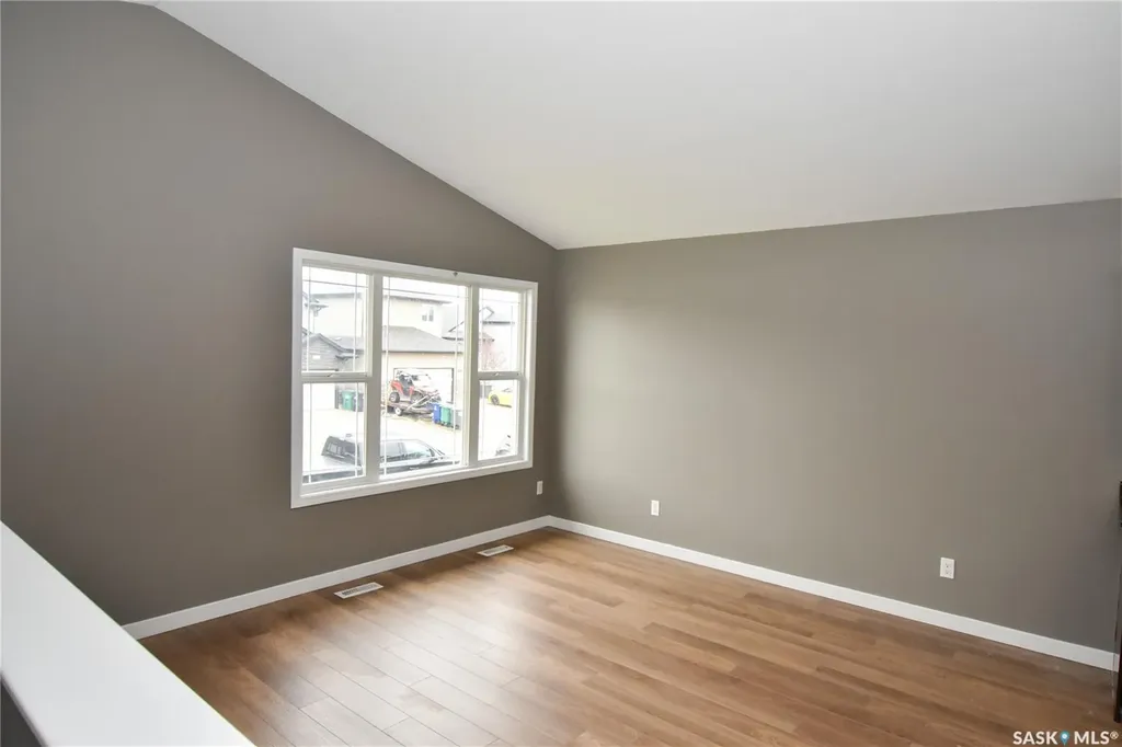 106 Geary Crescent Saskatoon SK S7R 0B8