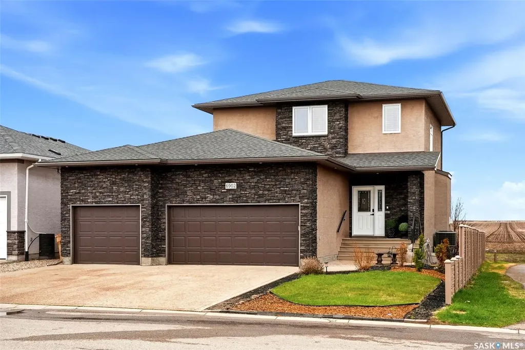 6902 Maple Vista Drive Regina SK S4X 0J8