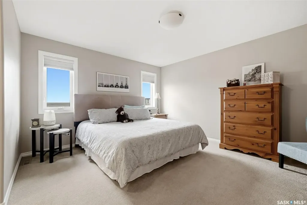 6902 Maple Vista Drive Regina SK S4X 0J8