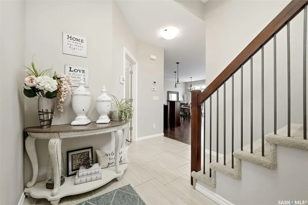 6902 Maple Vista Drive Regina SK S4X 0J8