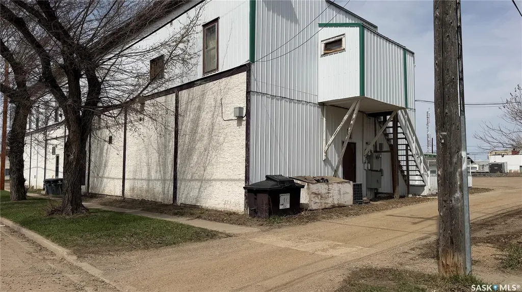210 Main Street Wilkie SK S0K 4W0