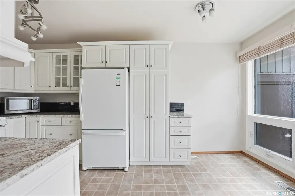 455 Pinehouse Drive Saskatoon SK S7K 5X1