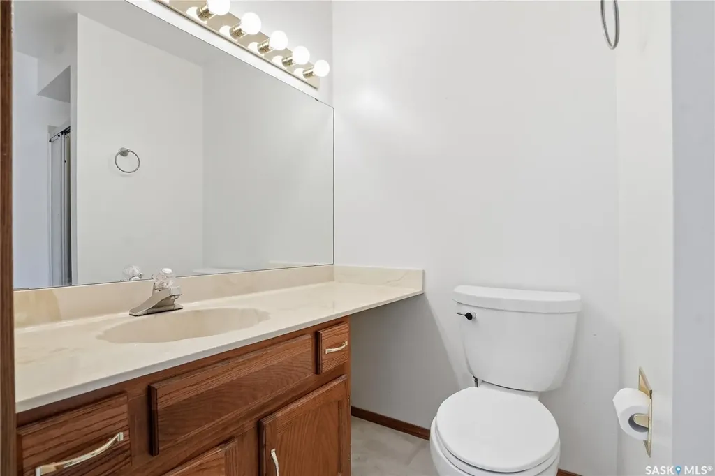 455 Pinehouse Drive Saskatoon SK S7K 5X1