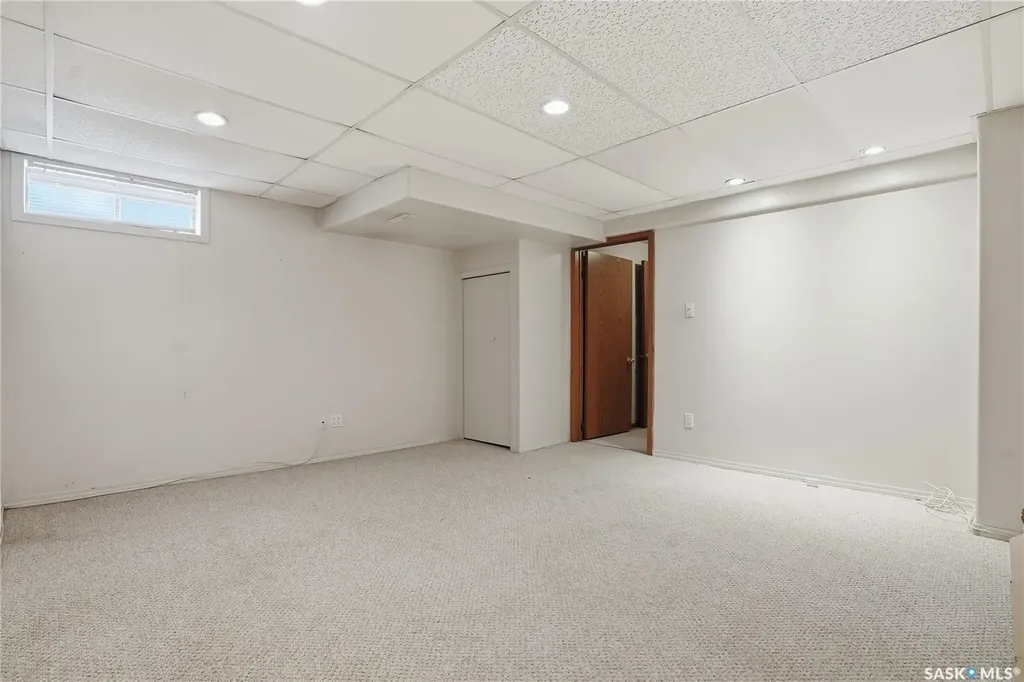 455 Pinehouse Drive Saskatoon SK S7K 5X1