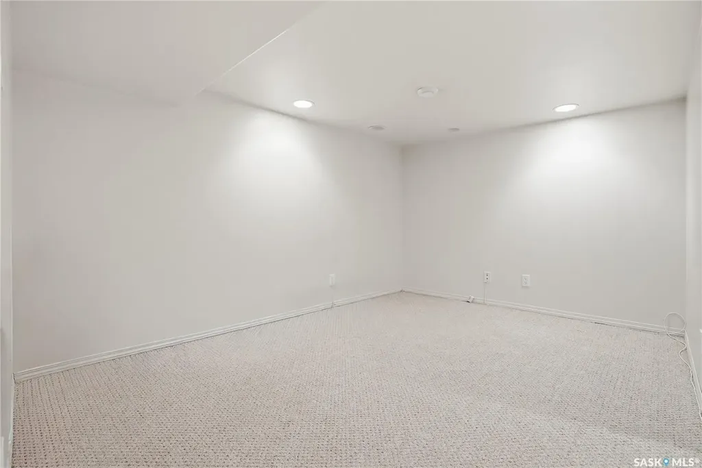 455 Pinehouse Drive Saskatoon SK S7K 5X1