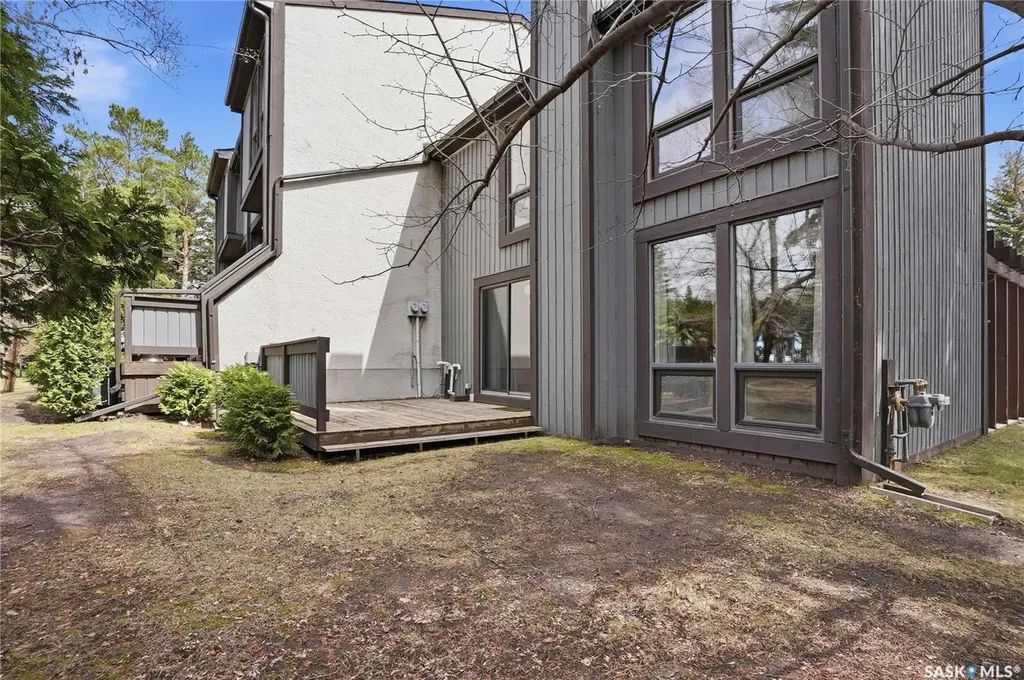 455 Pinehouse Drive Saskatoon SK S7K 5X1