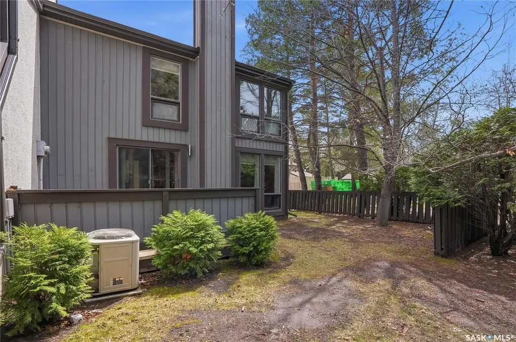 455 Pinehouse Drive Saskatoon SK S7K 5X1