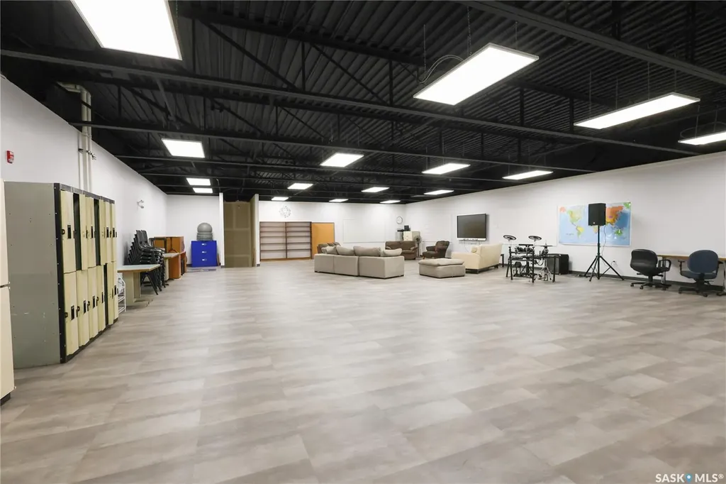 888 Central Avenue Prince Albert SK S6V 4V1