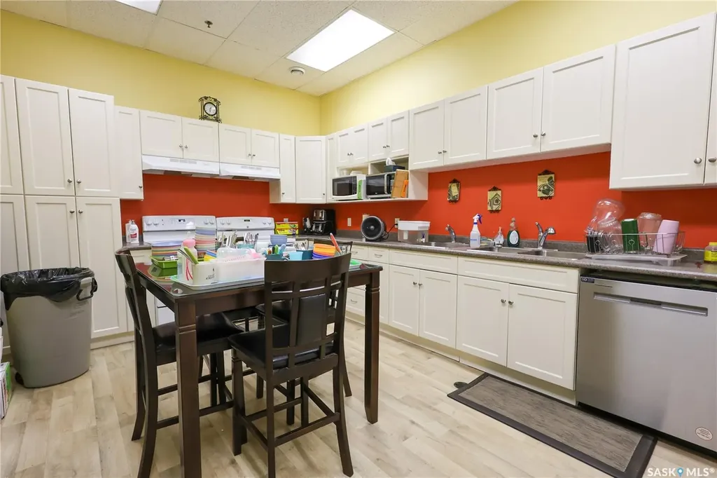 888 Central Avenue Prince Albert SK S6V 4V1