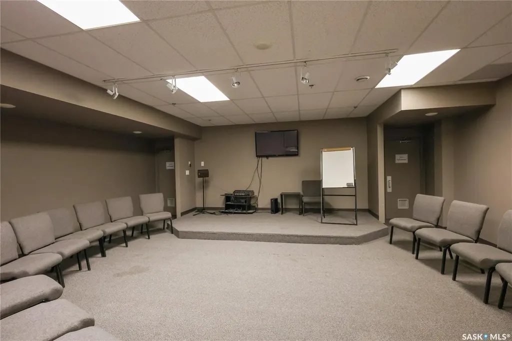 888 Central Avenue Prince Albert SK S6V 4V1