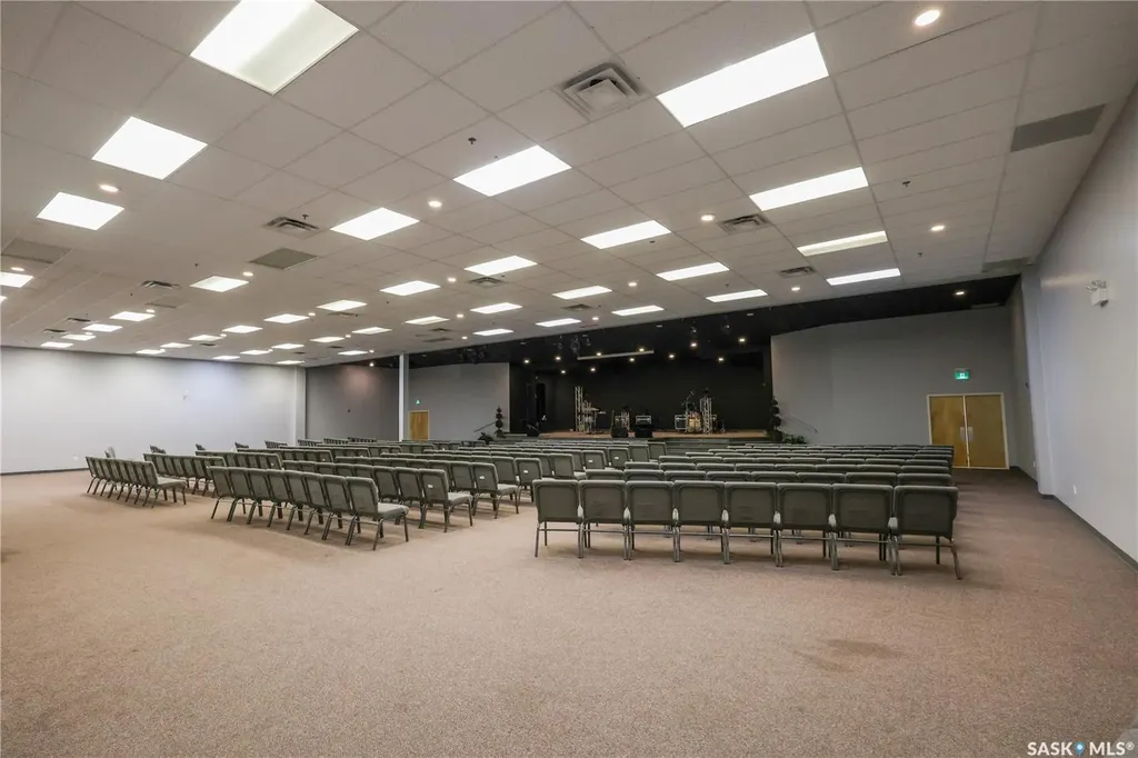 888 Central Avenue Prince Albert SK S6V 4V1