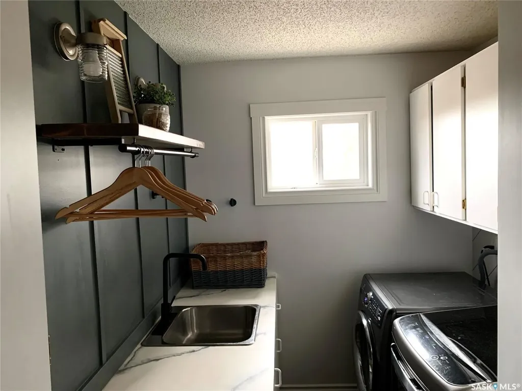 408 Macdonald Street Nipawin SK S0E 1E0