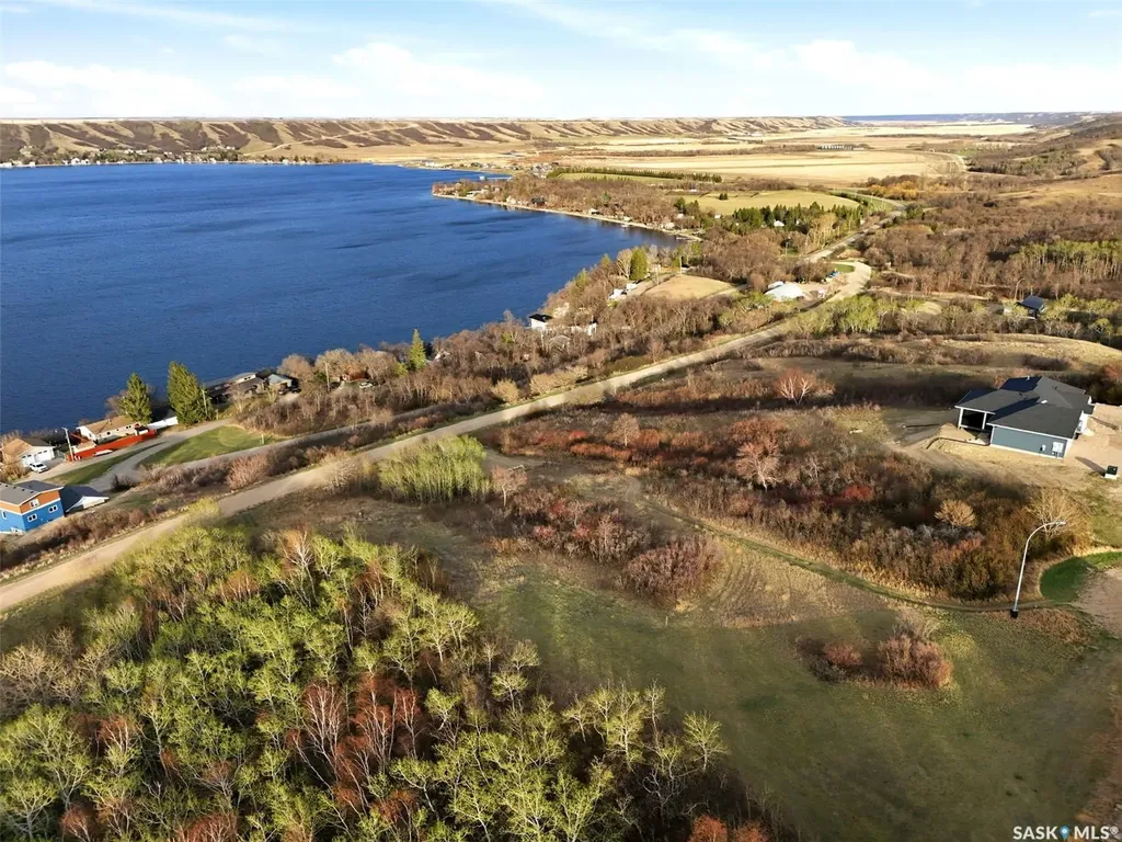 625 Berry Hills Road Katepwa Beach SK S0G 1S0