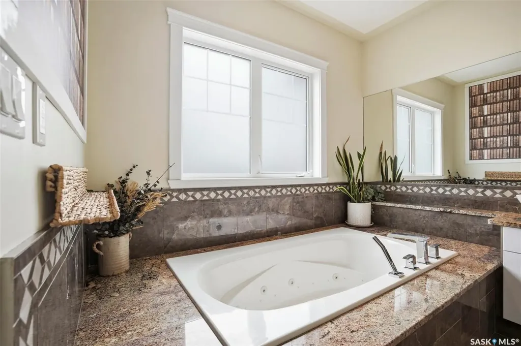 710 Crystal Springs Drive Warman SK S0K 4S2