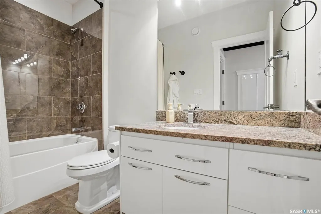 710 Crystal Springs Drive Warman SK S0K 4S2