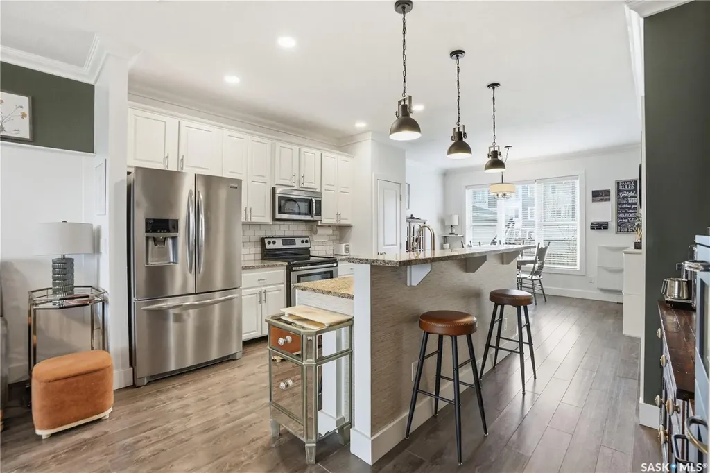 431 Eaton Lane Saskatoon SK S7V 0H5