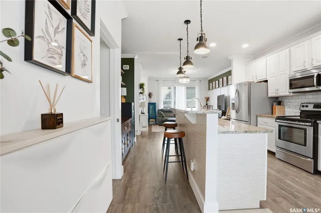 431 Eaton Lane Saskatoon SK S7V 0H5