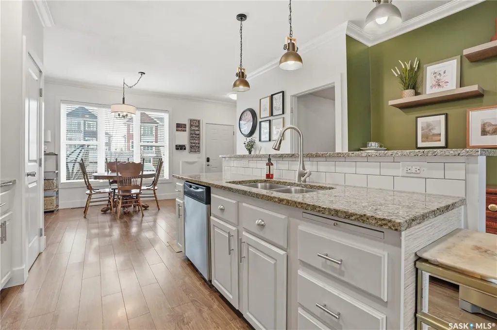 431 Eaton Lane Saskatoon SK S7V 0H5