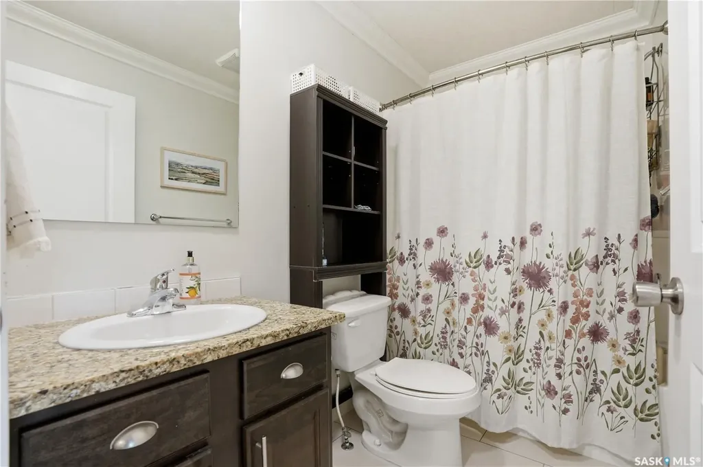 431 Eaton Lane Saskatoon SK S7V 0H5