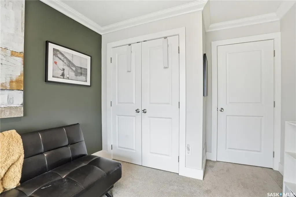 431 Eaton Lane Saskatoon SK S7V 0H5