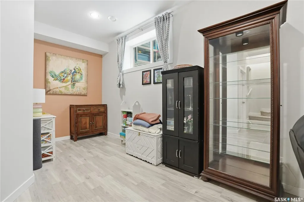 431 Eaton Lane Saskatoon SK S7V 0H5