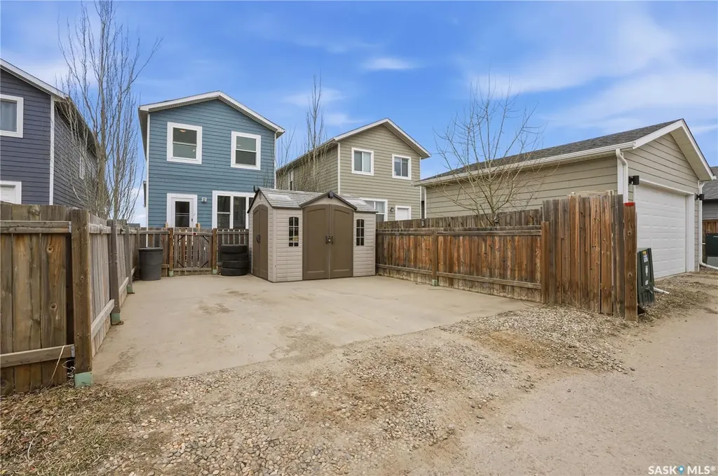 431 Eaton Lane Saskatoon SK S7V 0H5