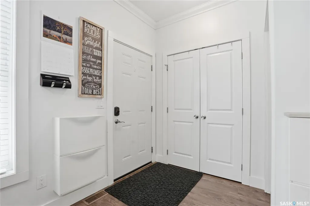431 Eaton Lane Saskatoon SK S7V 0H5