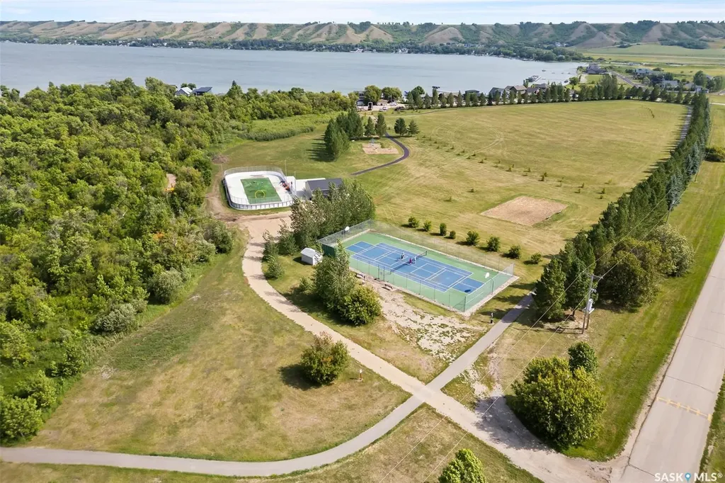 633 Berry Hills Road Katepwa Beach SK S0G 1S0