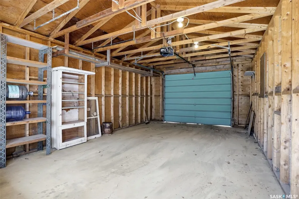 1206 Victoria Avenue Regina SK S4P 0N9