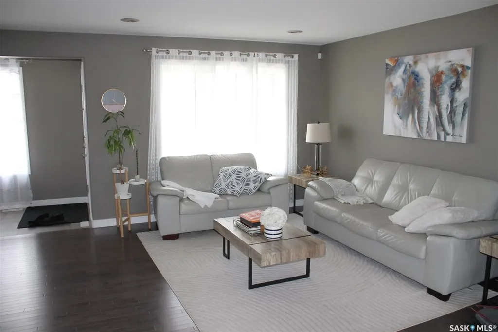 319 Secord Way Saskatoon SK S7V 0L9