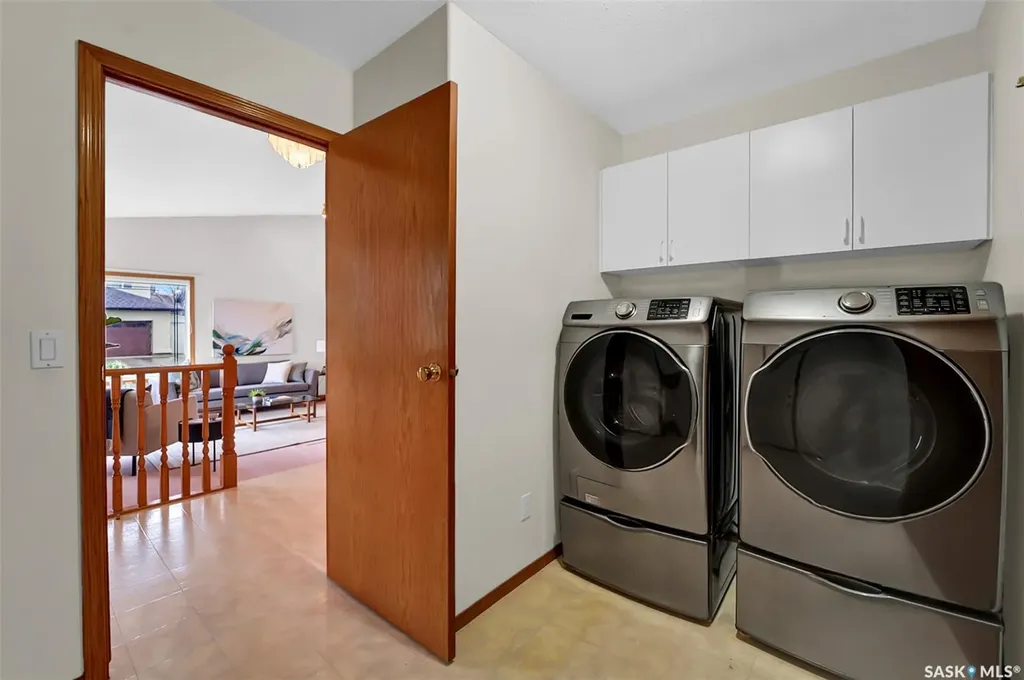 735 Fairbrother Avenue Saskatoon SK S7S 1H8