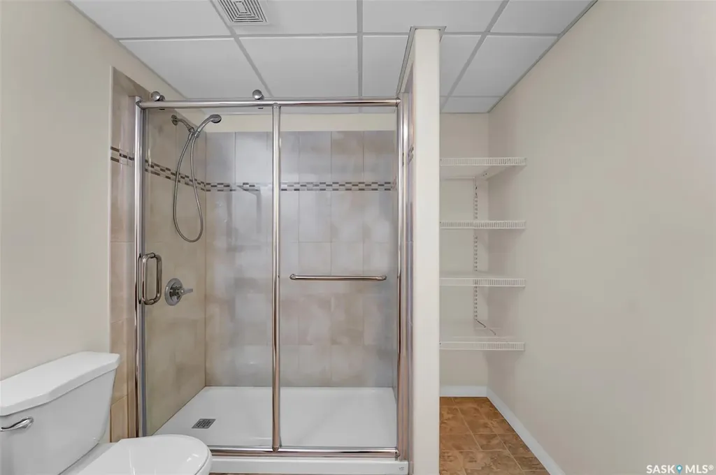 735 Fairbrother Avenue Saskatoon SK S7S 1H8