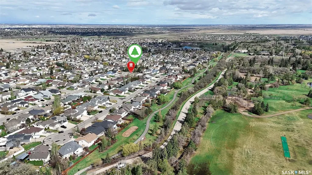 735 Fairbrother Avenue Saskatoon SK S7S 1H8