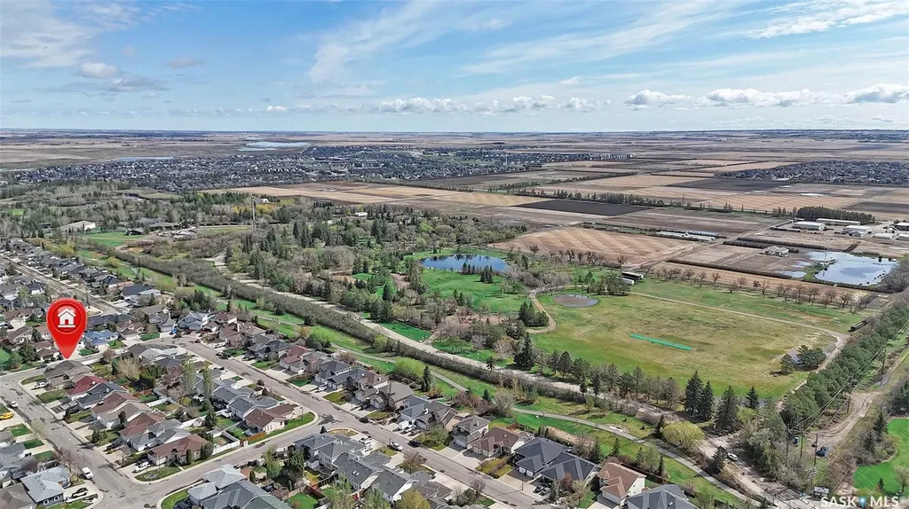 735 Fairbrother Avenue Saskatoon SK S7S 1H8