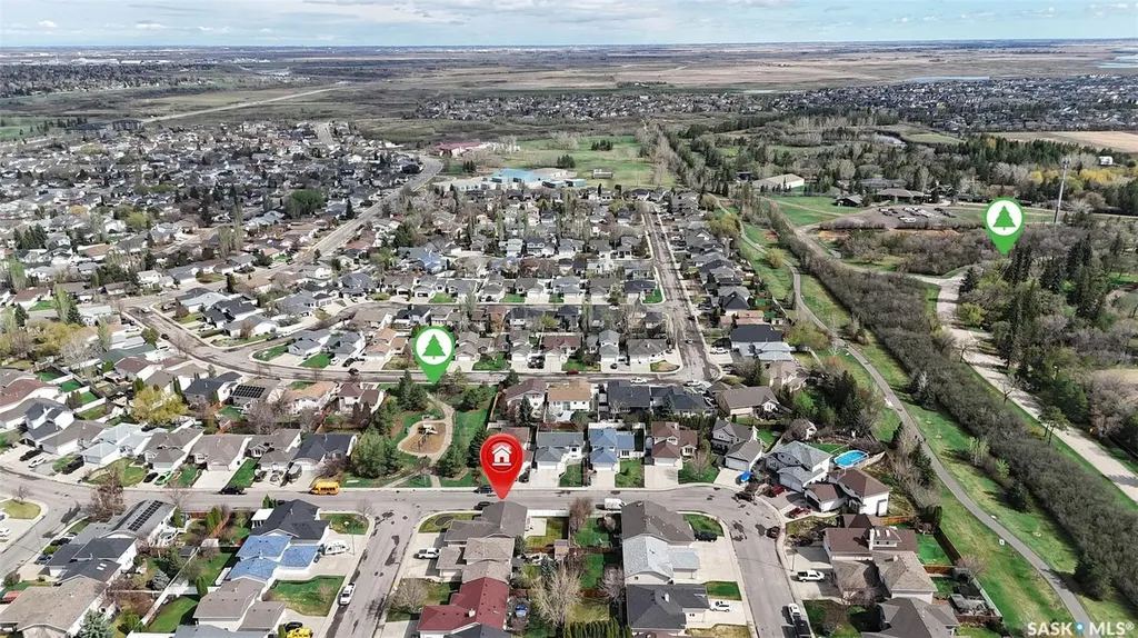 735 Fairbrother Avenue Saskatoon SK S7S 1H8