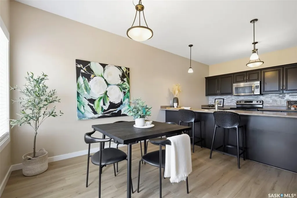 451 Henick Crescent Saskatoon SK S7R 0J4