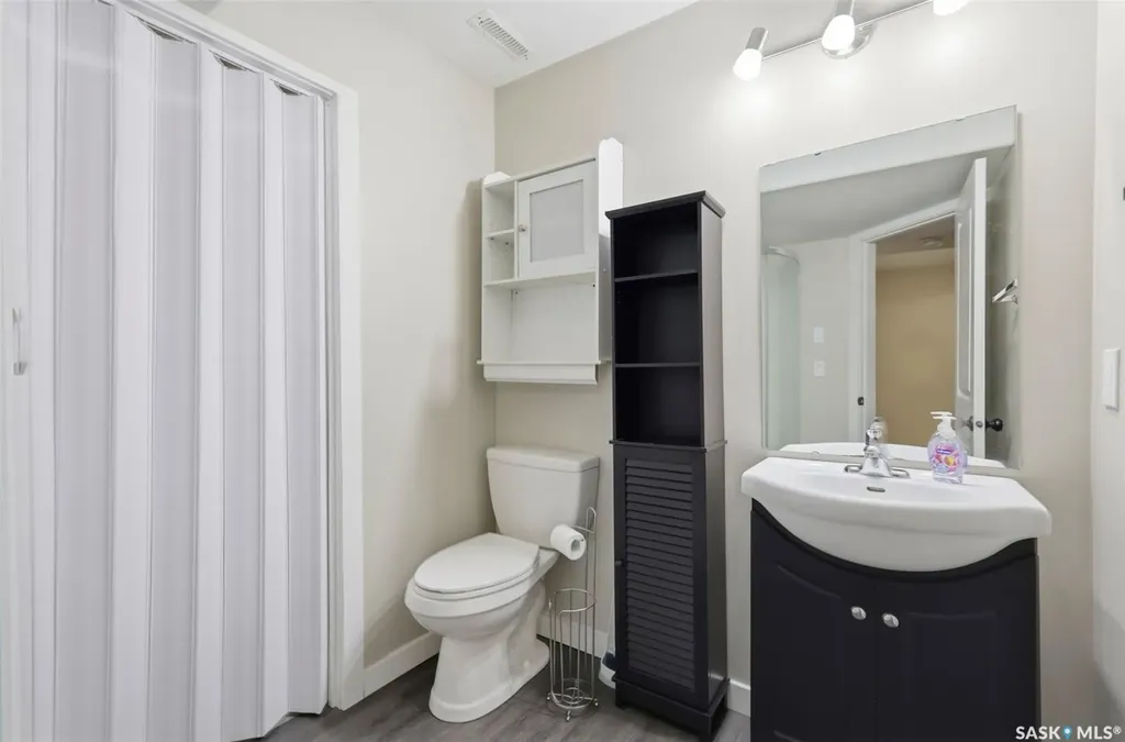 451 Henick Crescent Saskatoon SK S7R 0J4