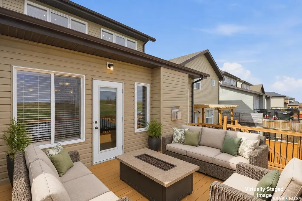 451 Henick Crescent Saskatoon SK S7R 0J4