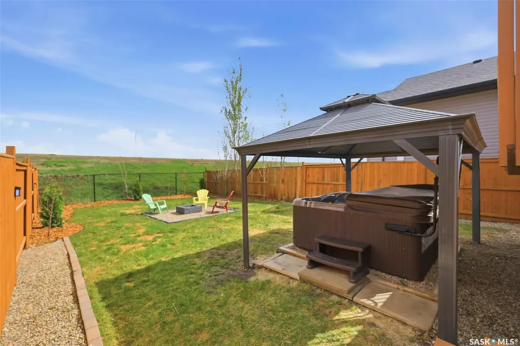 451 Henick Crescent Saskatoon SK S7R 0J4