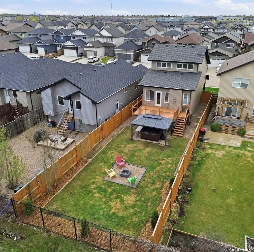 451 Henick Crescent Saskatoon SK S7R 0J4