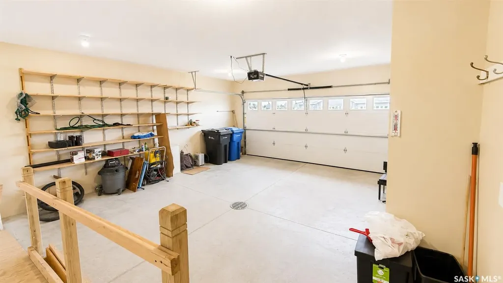 2419 Buhler Avenue North Battleford SK S9A 1R2