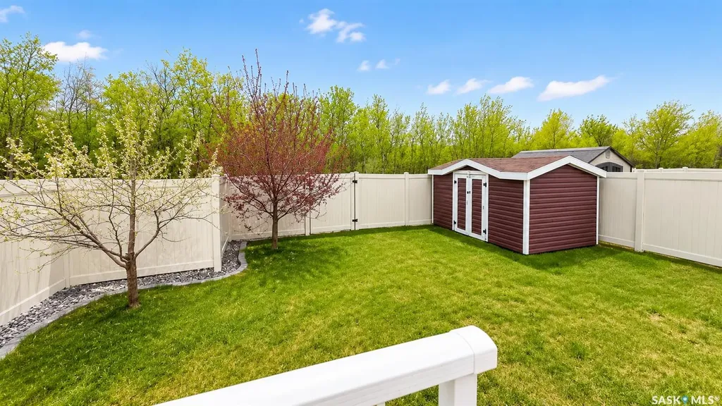 2419 Buhler Avenue North Battleford SK S9A 1R2